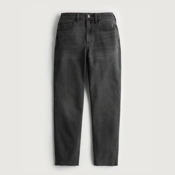 Hollister - CURVY HIGH-RISE WASHED BLACK MOM JEANS - Picture 1 of 1